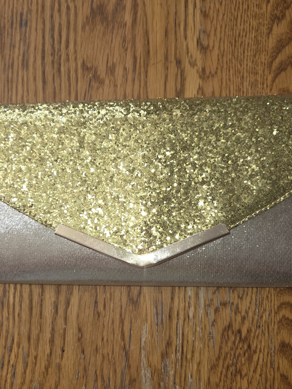 NWOT Gold Glitter Envelope Clutch - Women's Evening Bag. EECP
